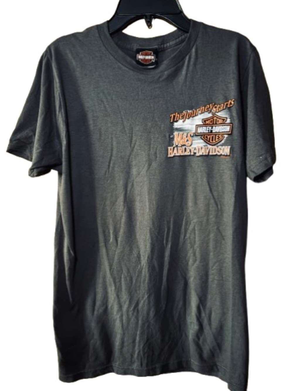 Harley-Davidson t-shirt features a "The Journey Starts" Small